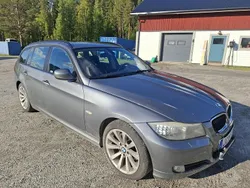 Grå Begagnad 2011 BMW 320 Kombi | 54 000 kr (Marknadspris)