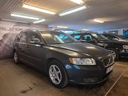 Grå Begagnad 2010 Volvo V50 Momentum Kombi | 24 900 kr (Superpris)