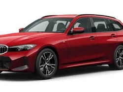 Röd (red) Begagnad 2025 BMW 330e Shadowline Kombi | 574 700 kr (Marknadspris)