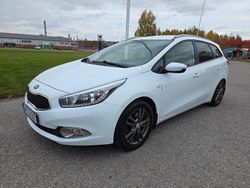 Vit Begagnad 2014 Kia Ceed Sportswagon EX Kombi | 37 900 kr (Marknadspris)