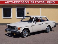 Vit Begagnad 1974 Volvo 142 Sedan | 59 900 kr