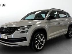 Grå Begagnad 2019 Skoda Kodiaq Ambition SUV | 289 900 kr (Marknadspris)