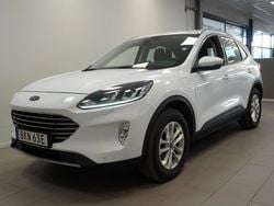 Vit Begagnad 2021 Ford Kuga Titanium SUV | 234 800 kr (Marknadspris)