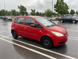 Röd Begagnad 2007 Mitsubishi Colt Halvkombi | 20 000 kr (Marknadspris)
