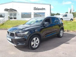 Svart Begagnad 2020 Volvo XC40 Momentum SUV | 275 000 kr (Marknadspris)