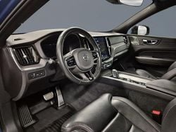 Blå Begagnad 2020 Volvo XC60 R-Design SUV | 385 000 kr (Marknadspris)