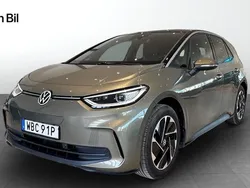 Grön Begagnad 2024 VW ID.3 Pro Performance Halvkombi | 374 900 kr (Dyr)