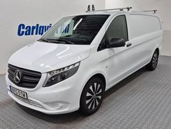 Vit Begagnad 2024 Mercedes Vito Minibuss | 495 000 kr