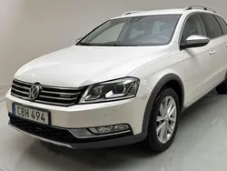 Vit Begagnad 2015 VW Passat Sedan | 129 000 kr (Bra pris)