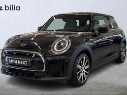 Svart Begagnad 2022 Mini Cooper SE Premium Halvkombi | 188 500 kr (Bra pris)