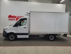 Vit Begagnad 2020 Mercedes Sprinter Van | 359 900 kr (Lite dyr)