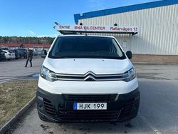 Vit Begagnad 2017 Citroën Jumpy Minibuss | 109 000 kr (Superpris)