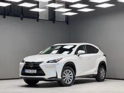 Vit Begagnad 2017 Lexus NX300h SUV | 229 900 kr (Marknadspris)