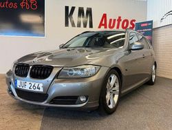 Grå Begagnad 2010 BMW 325 Comfort Edition Kombi | 79 900 kr (Marknadspris)