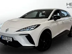 Vit (white) Begagnad 2023 MG MG4 EV Halvkombi | 259 900 kr