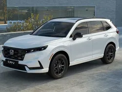 Svart metallic Ny 2024 Honda CR-V Advance SUV | 569 900 kr (Dyr)