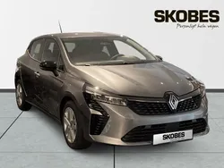 Grå Ny 2025 Renault Clio V Evolution Halvkombi | 241 800 kr (Marknadspris)