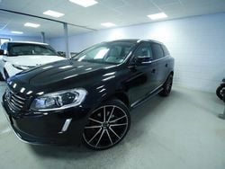 Svart Begagnad 2014 Volvo XC60 Summum SUV | 210 000 kr (Marknadspris)