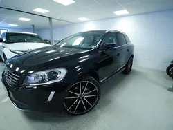Svart Begagnad 2014 Volvo XC60 Summum SUV | 210 000 kr (Marknadspris)