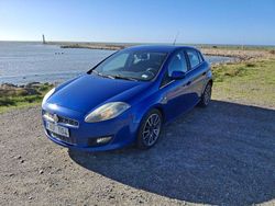 Blå Begagnad 2011 Fiat Bravo Halvkombi | 23 000 kr