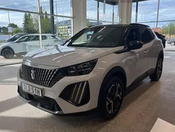 Vit Begagnad 2025 Peugeot 2008 GT SUV | 289 000 kr (Marknadspris)