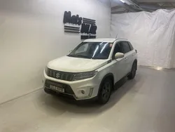 Vit Begagnad 2021 Suzuki Vitara SUV | 179 900 kr