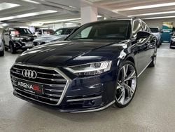 Mörkblå Begagnad 2018 Audi A8 Sedan | 539 900 kr