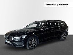 Svart Begagnad 2022 Volvo V60 Core Kombi | 299 000 kr (Bra pris)