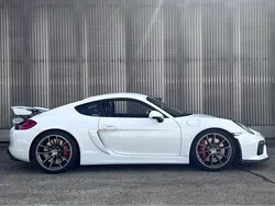 Begagnad 2016 Porsche Cayman GT4 Sport Sportkupé | 949 000 kr