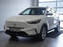 Vit Begagnad 2022 MG ZS Luxury Sedan | 239 900 kr (Superpris)