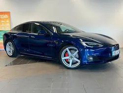 Blå Begagnad 2018 Tesla Model S Sedan | 359 800 kr