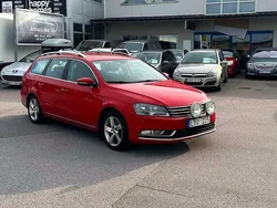 Röd Begagnad 2012 VW Passat Kombi | 24 999 kr (Marknadspris)