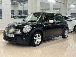 Svart Begagnad 2013 Mini ONE Halvkombi | 72 900 kr