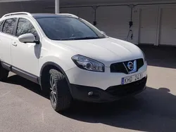 Vit Begagnad 2012 Nissan Qashqai SUV | 76 000 kr (Marknadspris)