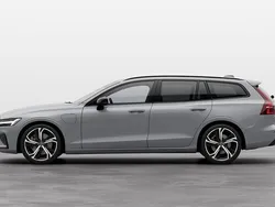 Grå Ny 2025 Volvo V60 Ultra Kombi | 739 900 kr