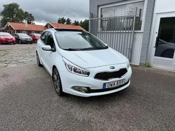 Vit Begagnad 2015 Kia Ceed Kombi | 109 900 kr (Lite dyr)