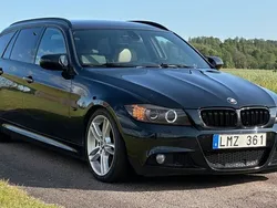 Svart Begagnad 2010 BMW 335 M Sport Kombi | 144 900 kr (Marknadspris)