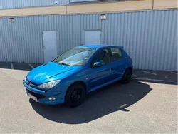 Blå Begagnad 2006 Peugeot 206 Halvkombi | 35 000 kr (Lite dyr)