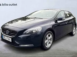 Blå Begagnad 2016 Volvo V40 Kombi | 129 900 kr