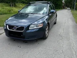 Blå Begagnad 2011 Volvo V50 Kinetic Kombi | 39 000 kr (Bra pris)