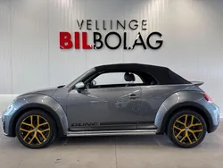 Grå Begagnad 2017 VW Beetle Dune Cab | 319 500 kr (Dyr)