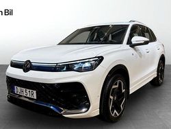 Vit Begagnad 2025 VW Tiguan R-line SUV | 494 900 kr (Lite dyr)