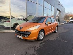 Ljusröd Begagnad 2007 Peugeot 207 Halvkombi | 29 900 kr (Marknadspris)