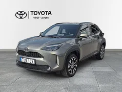 Grön Begagnad 2024 Toyota Yaris Cross Active SUV | 319 000 kr (Marknadspris)