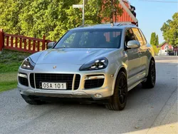 Grå Begagnad 2008 Porsche Cayenne Turbo S SUV | 139 000 kr