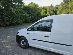 Vit Begagnad 2017 VW Caddy Minibuss | 90 000 kr (Marknadspris)