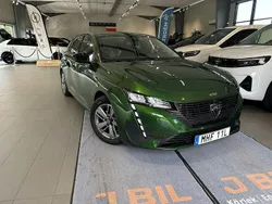 Grön Begagnad 2022 Peugeot 308 Active Halvkombi | 209 900 kr (Marknadspris)