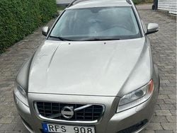 Brun Begagnad 2011 Volvo V70 Momentum Kombi | 45 000 kr (Bra pris)