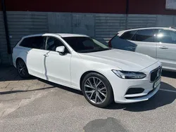 Vit Begagnad 2018 Volvo V90 Momentum Kombi | 294 900 kr (Marknadspris)