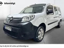 Vit Begagnad 2021 Renault Kangoo SE Minibuss | 69 900 kr